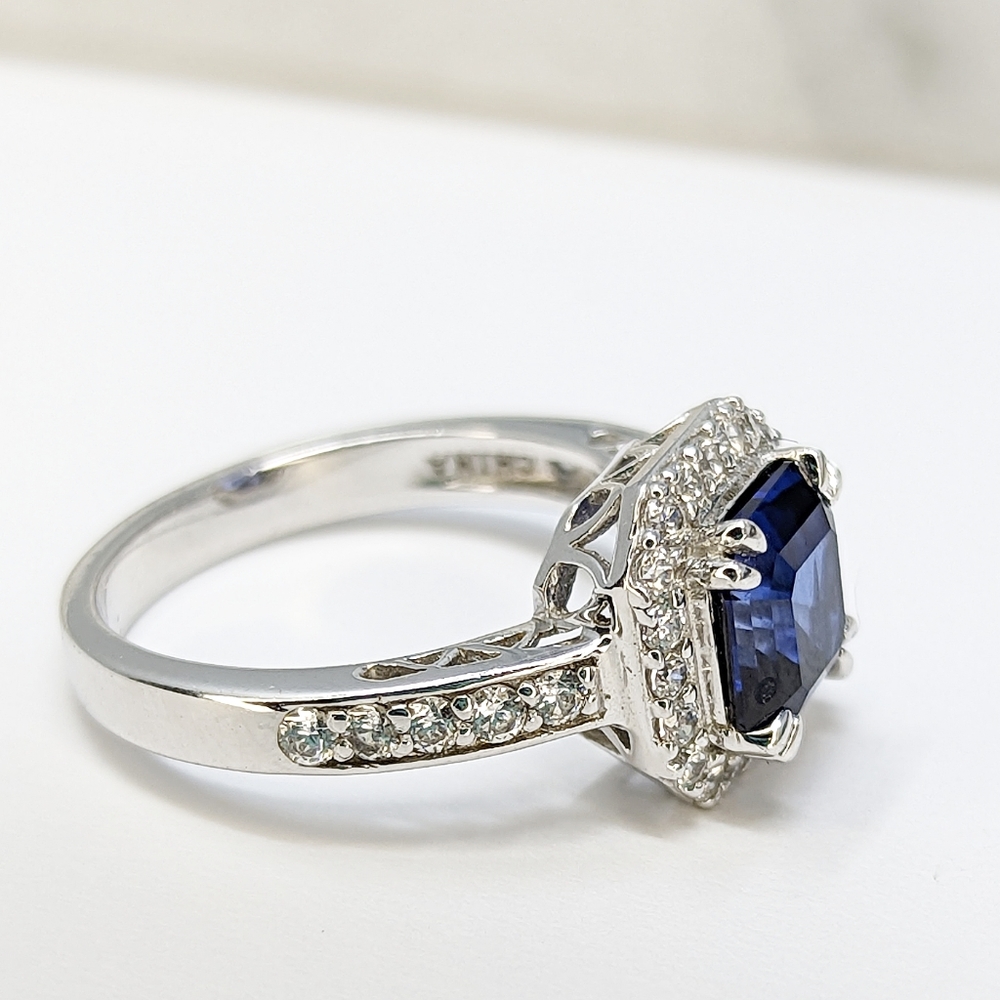 Sold - Picture 2 of 9